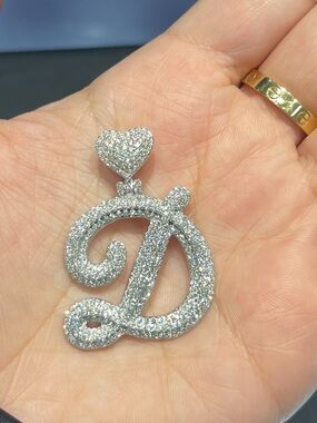 Diamond Pavé Letter D Pendant with Heart Bail - white gold VVS diamonds